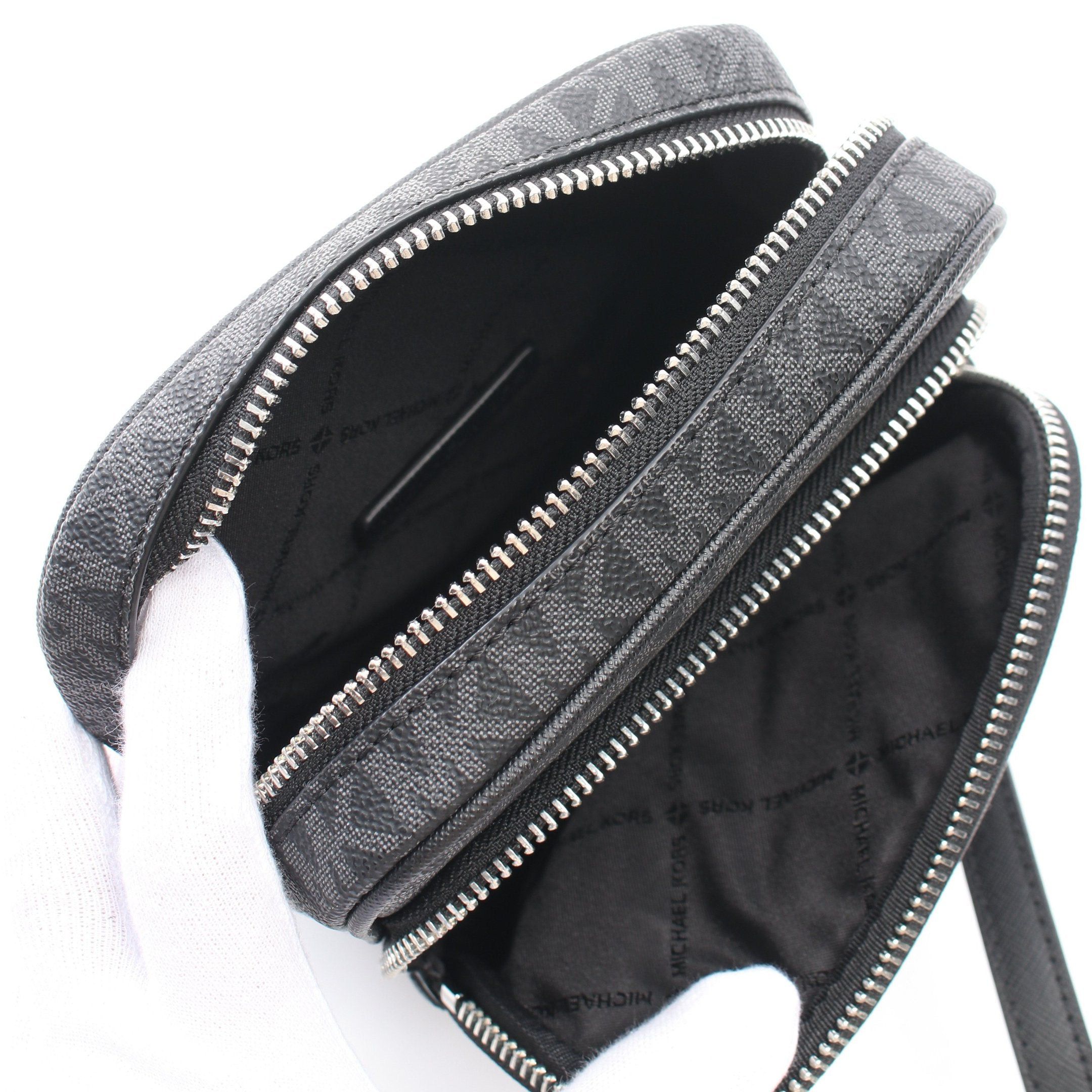 Michael Kors Michael Kors Jet Set Travel Shoulder Bag Leather Black Size ONE SIZE - 3 Thumbnail