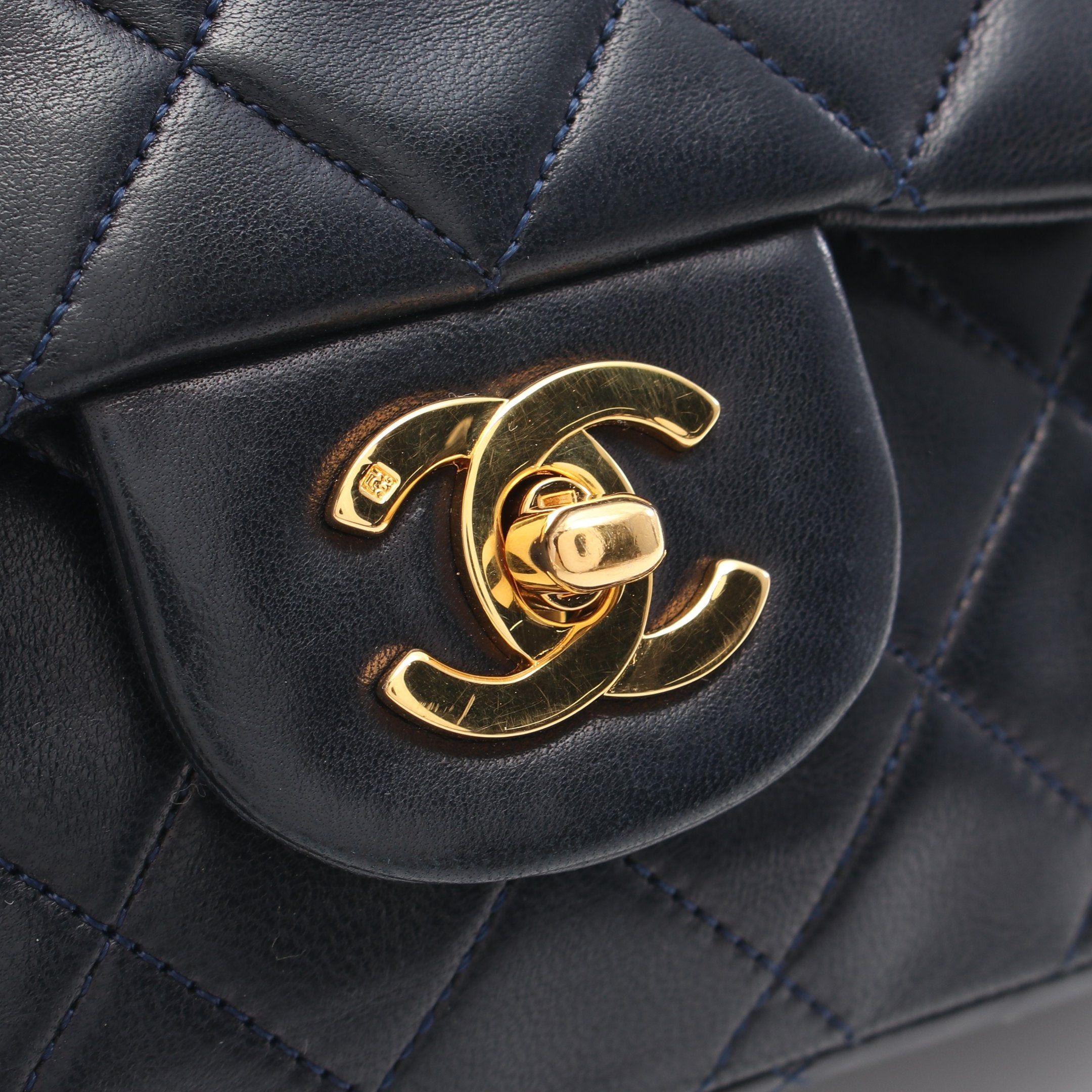 Chanel Chanel Matelasse Double Flap Chain Shoulder Bag Lambskin Navy Gold Hardware Size ONE SIZE - 10 Thumbnail
