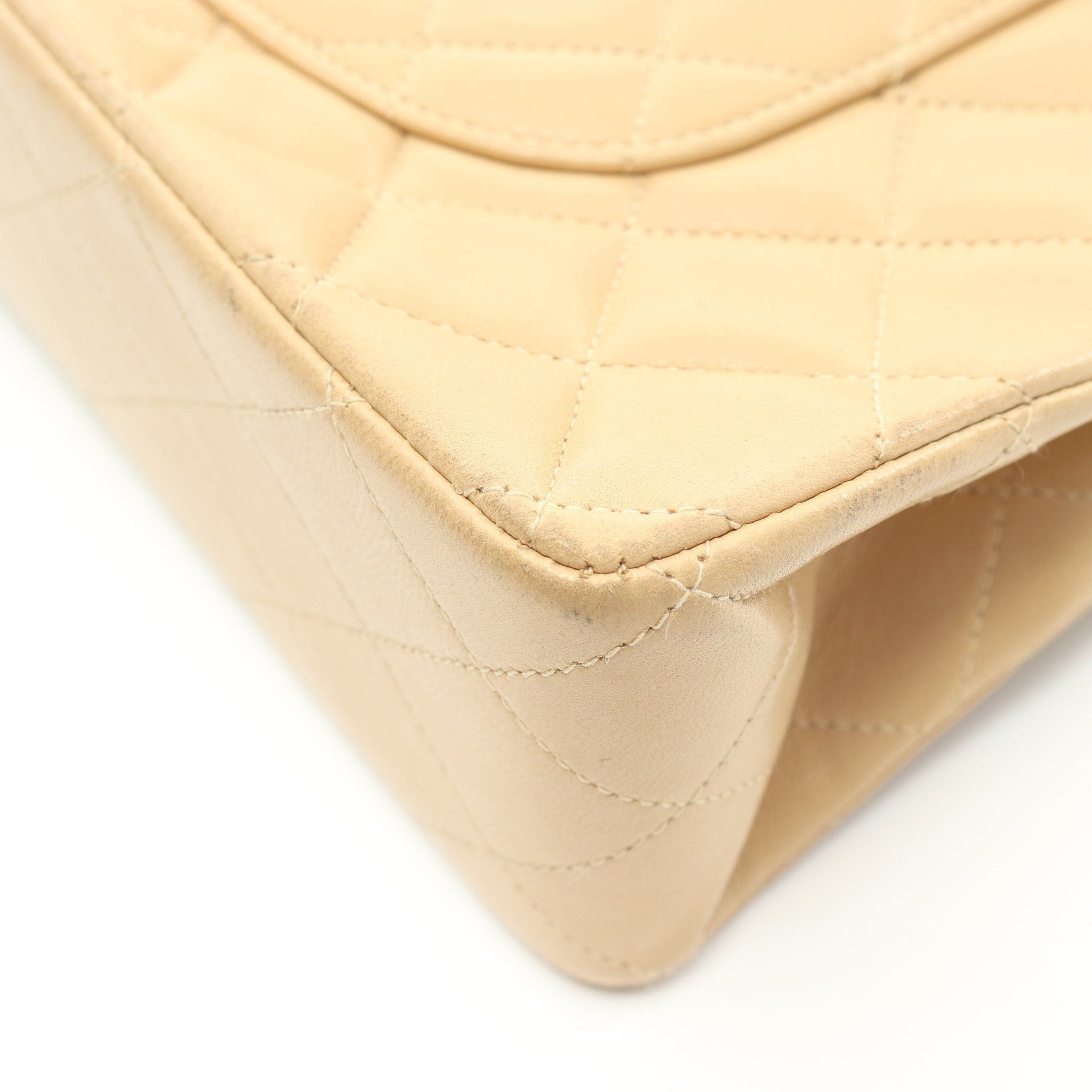 Chanel Chanel Matelasse Double Flap Chain Shoulder Bag Lambskin Beige Gold Hardware Size ONE SIZE - 9 Thumbnail