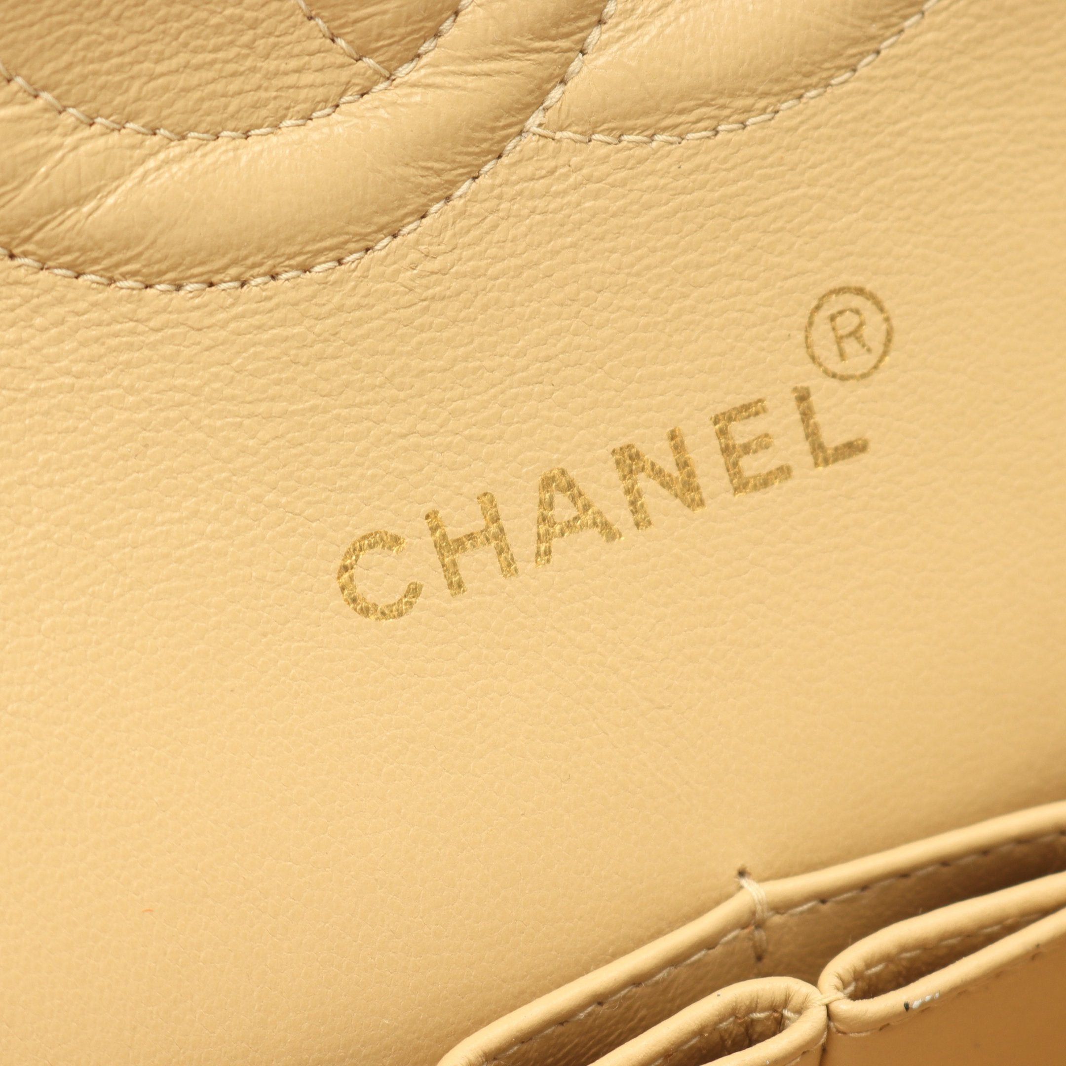 Chanel Chanel Matelasse Double Flap Chain Shoulder Bag Lambskin Beige Gold Hardware Size ONE SIZE - 4 Thumbnail