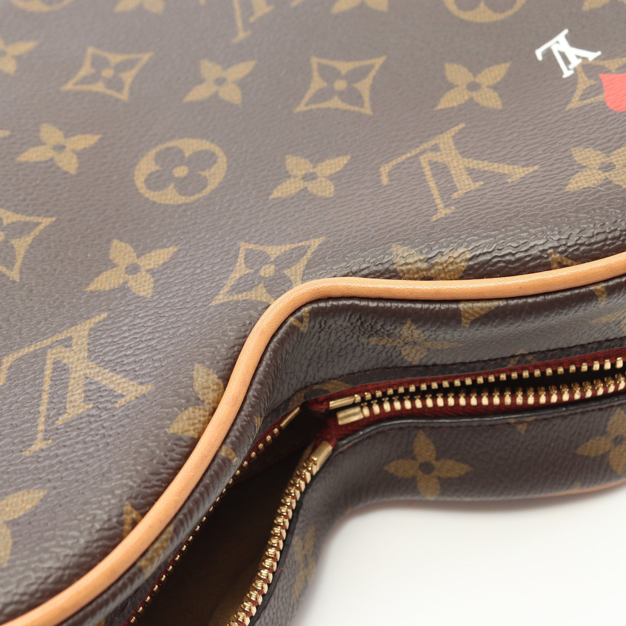 Louis Vuitton Louis Vuitton Sack Cool Monogram Shoulder Bag Leather Brown Heart Size ONE SIZE - 8 Thumbnail