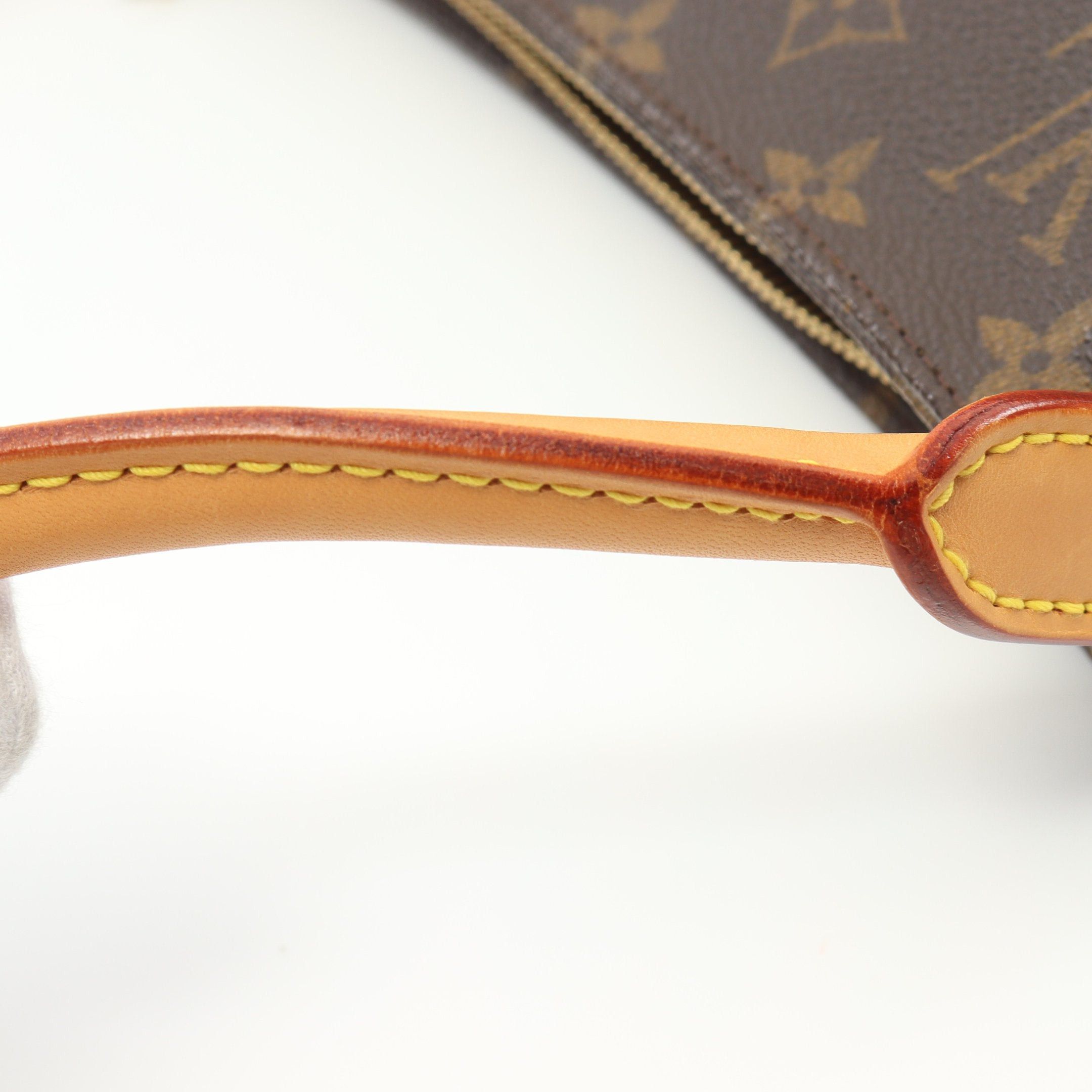 Louis Vuitton Louis Vuitton Looping Mm Monogram Shoulder Bag Leather Brown Size ONE SIZE - 8 Thumbnail