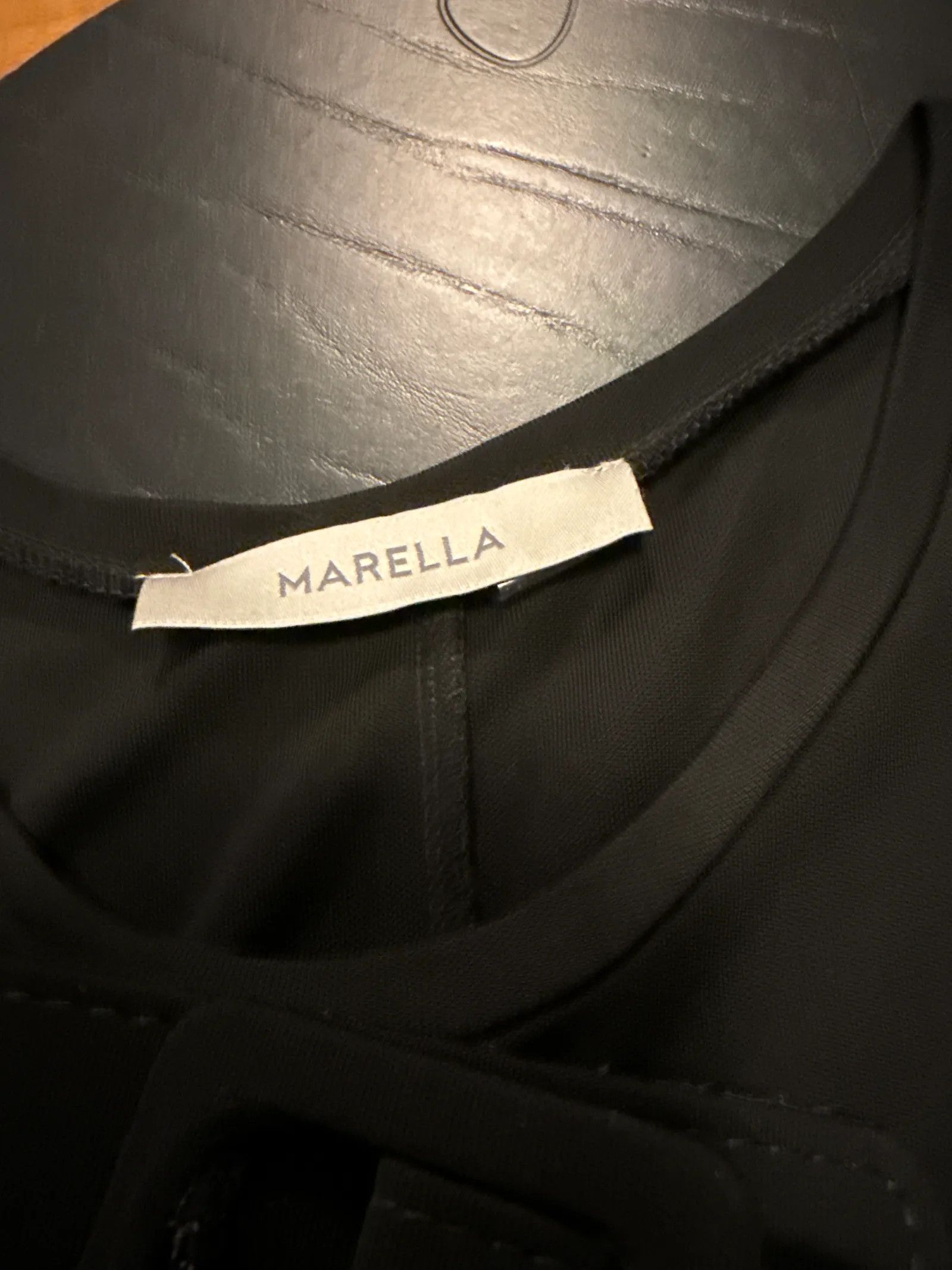 Marella Marella Långklänning (mycket lång) Dress Size L / US 10 / IT 46 - 2 Thumbnail