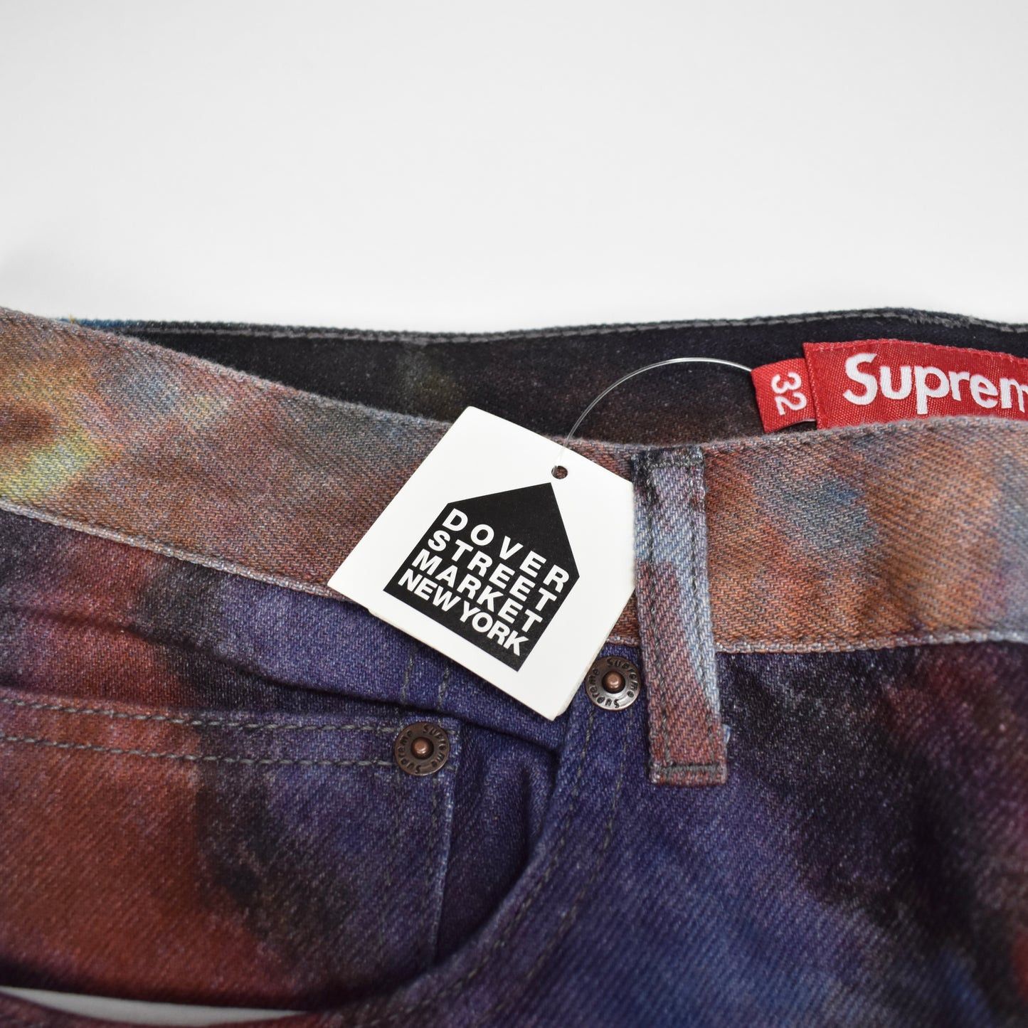 Supreme Supreme Frazetta Artwork Print Denim Loose Fit Jeans Size US 32 / EU 48 - 7 Thumbnail