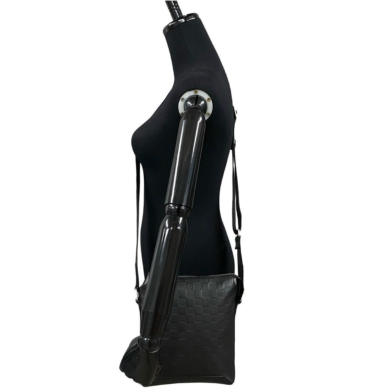 Louis Vuitton Louis Vuitton Shoulder Bag Black Leather Size ONE SIZE - 2 Thumbnail