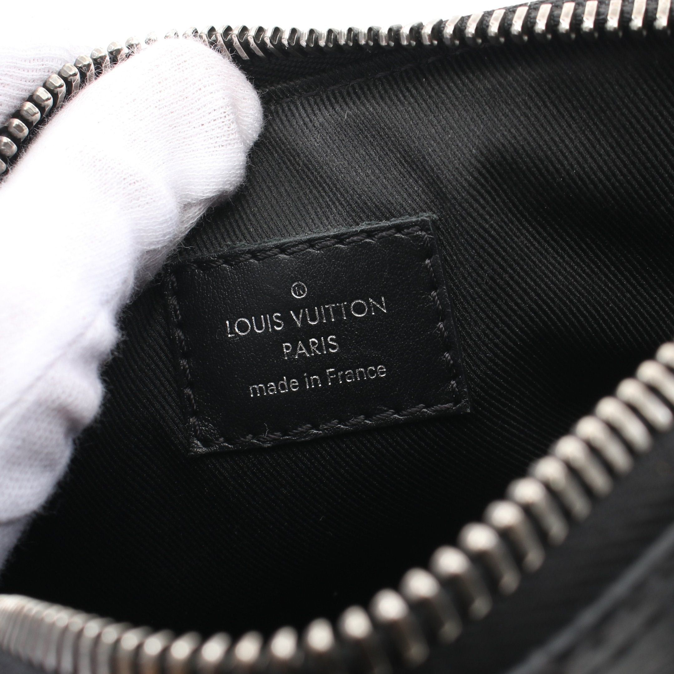 Louis Vuitton Louis Vuitton Keepall Xs Monogram Eclipse Handbag Leather Black Size ONE SIZE - 4 Thumbnail