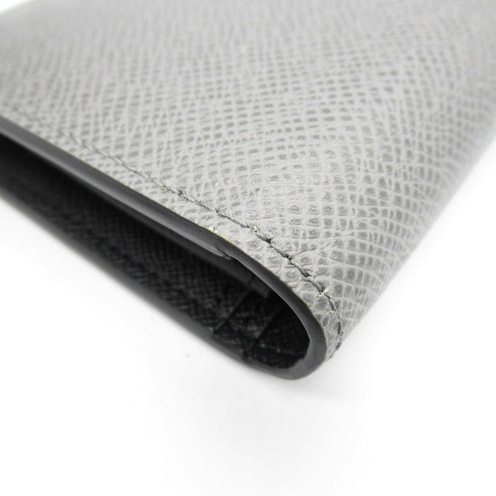 Louis Vuitton Louis Vuitton Portofeuil Brazza Nm Bi-Fold Long Wallet Leather Taiga Gray Gris Roche Grey/Black Size ONE SIZE - 9 Thumbnail