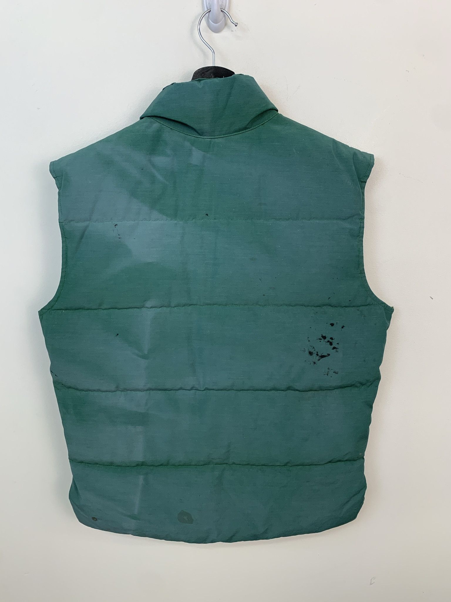 Vintage Vintage Vest 1990s Peak 1 Green Puffer Snap Vest Size M Size US M / EU 48-50 / 2 - 4 Thumbnail