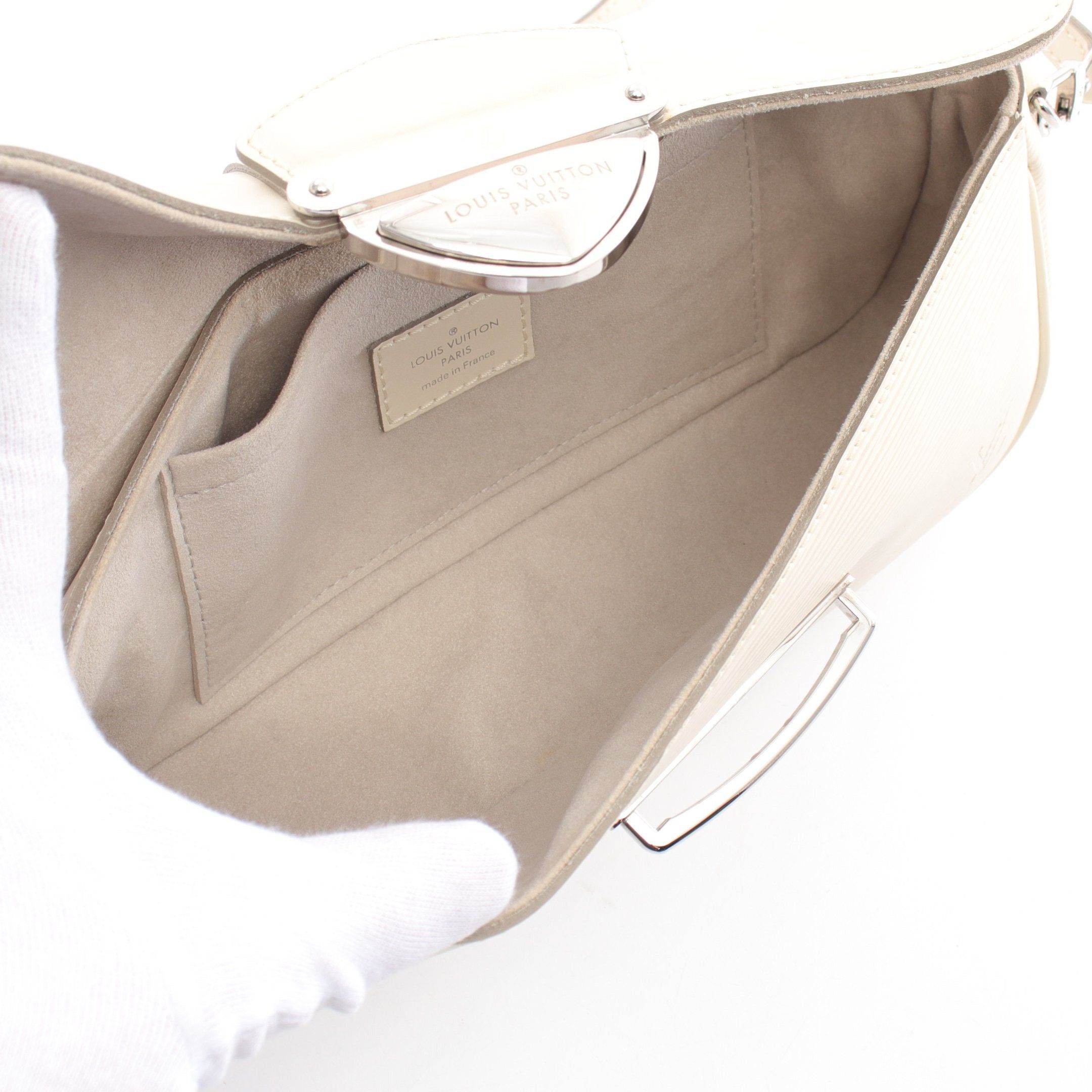 Louis Vuitton Louis Vuitton Pochette Montaigne Epi Yvoire Shoulder Bag Leather White Size ONE SIZE - 3 Thumbnail