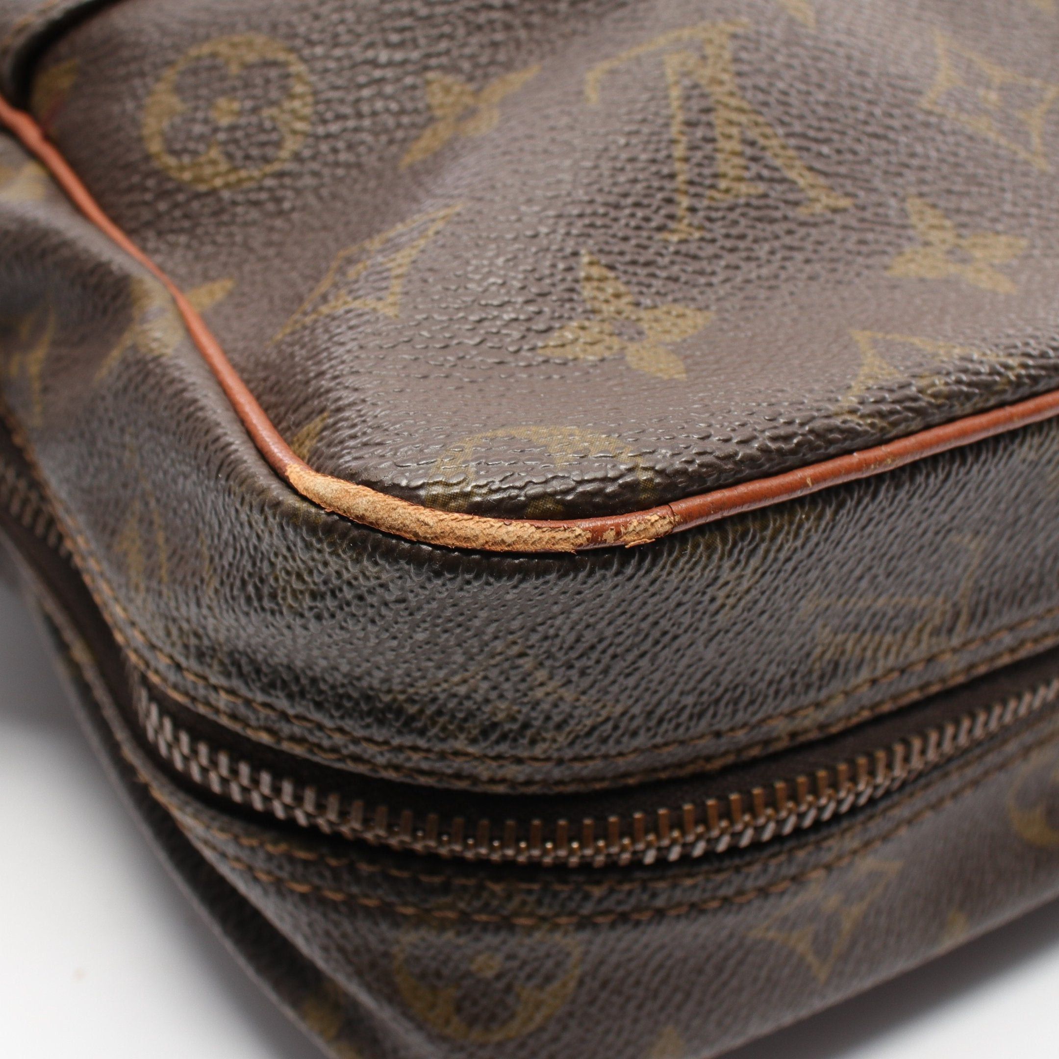 Louis Vuitton Louis Vuitton Marceau Monogram Shoulder Bag Leather Brown Size ONE SIZE - 5 Thumbnail