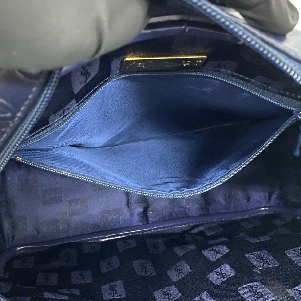 Yves Saint Laurent Yves Saint Laurent Handbag Blue Leather Size ONE SIZE - 9 Thumbnail