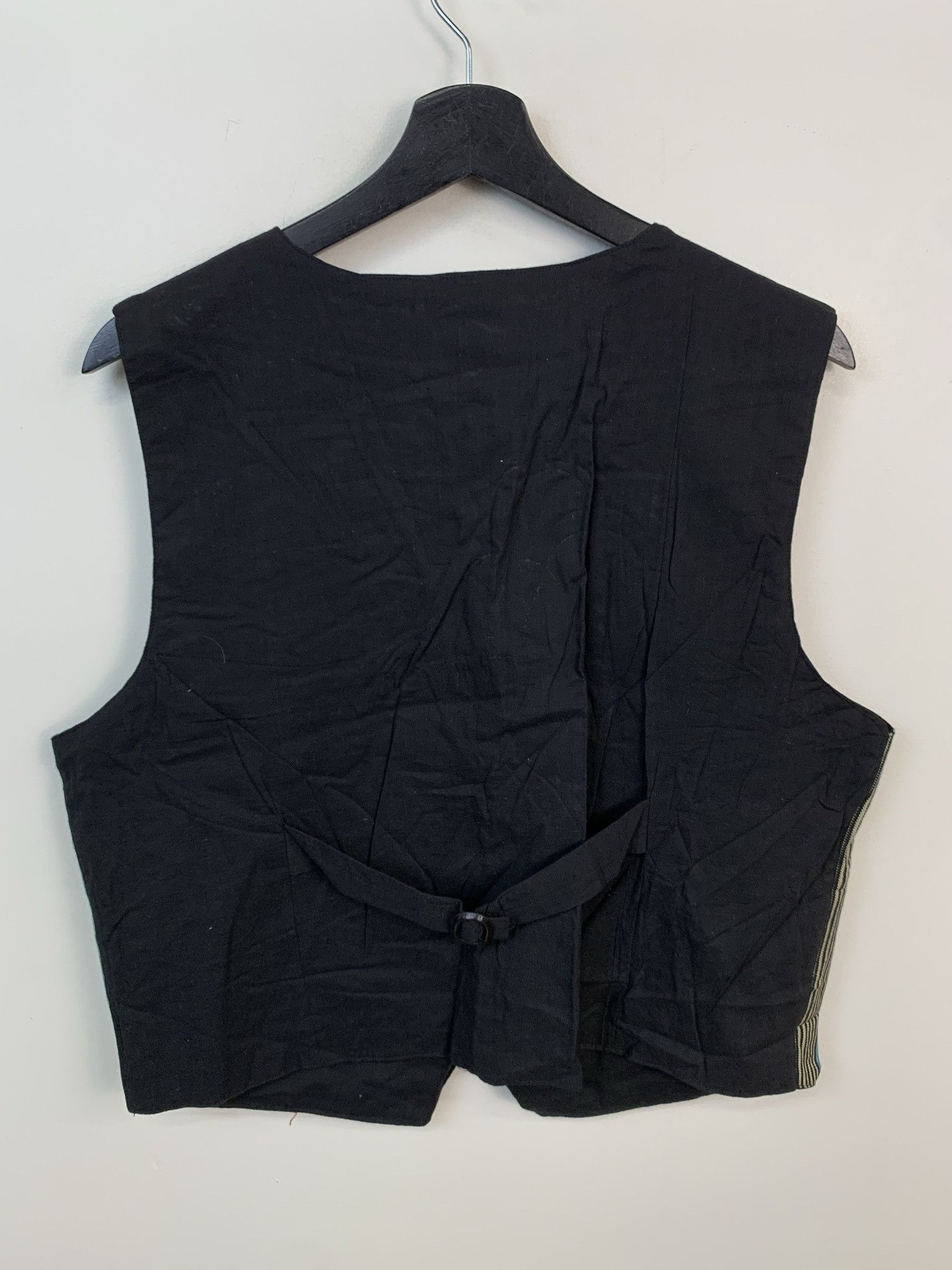 Other Vintage 1980s Vest Nepalese Vertical Stripe Vest Size S Size US S / EU 44-46 / 1 - 3 Thumbnail