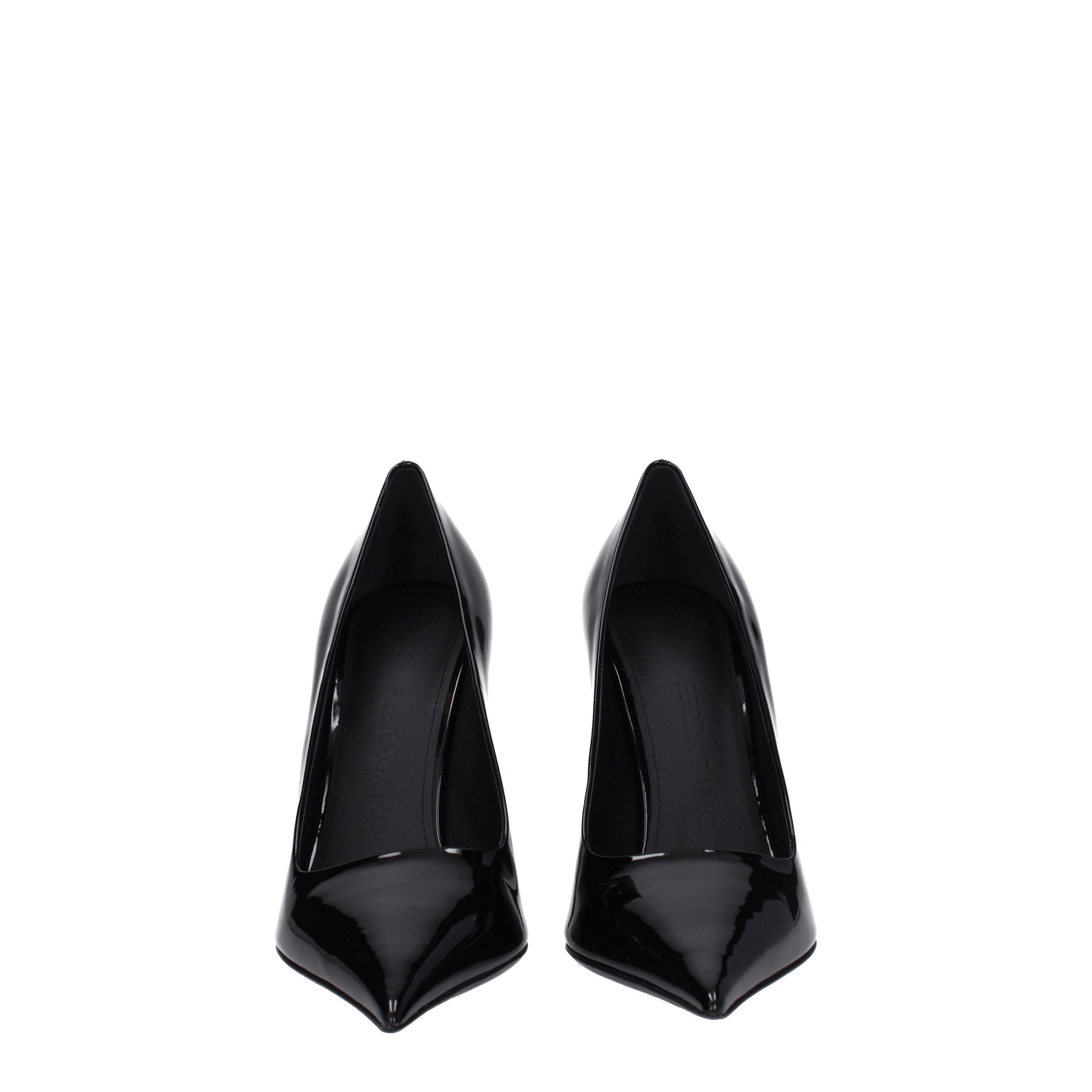 Salvatore Ferragamo Pumps in Patent Leather Size US 5.5 / IT 35.5 - 3 Thumbnail