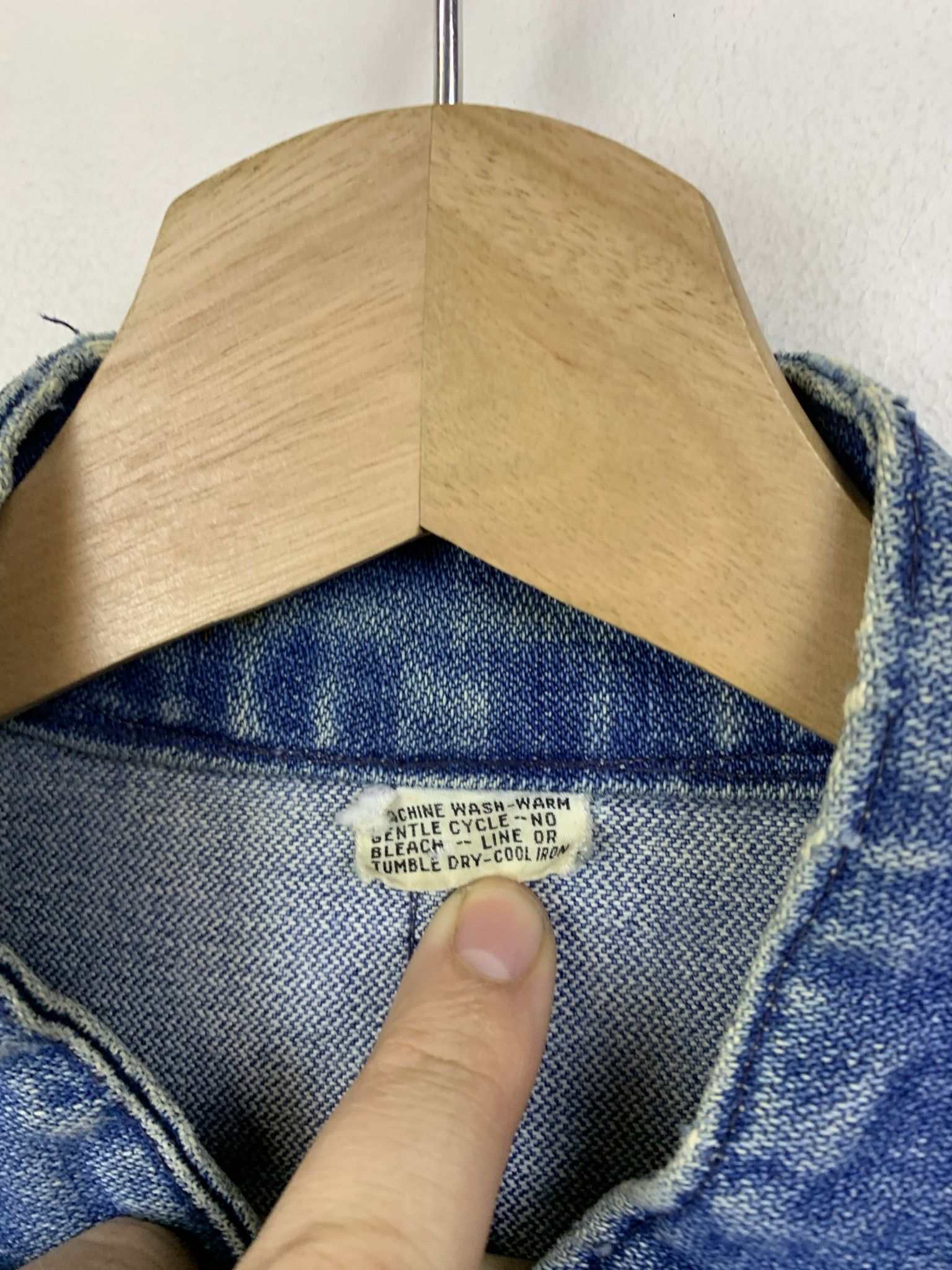 Levi's Vintage 1980s Denim Cargo Tactical Denim Zip Jacket Size L Size US L / EU 52-54 / 3 - 2 Thumbnail