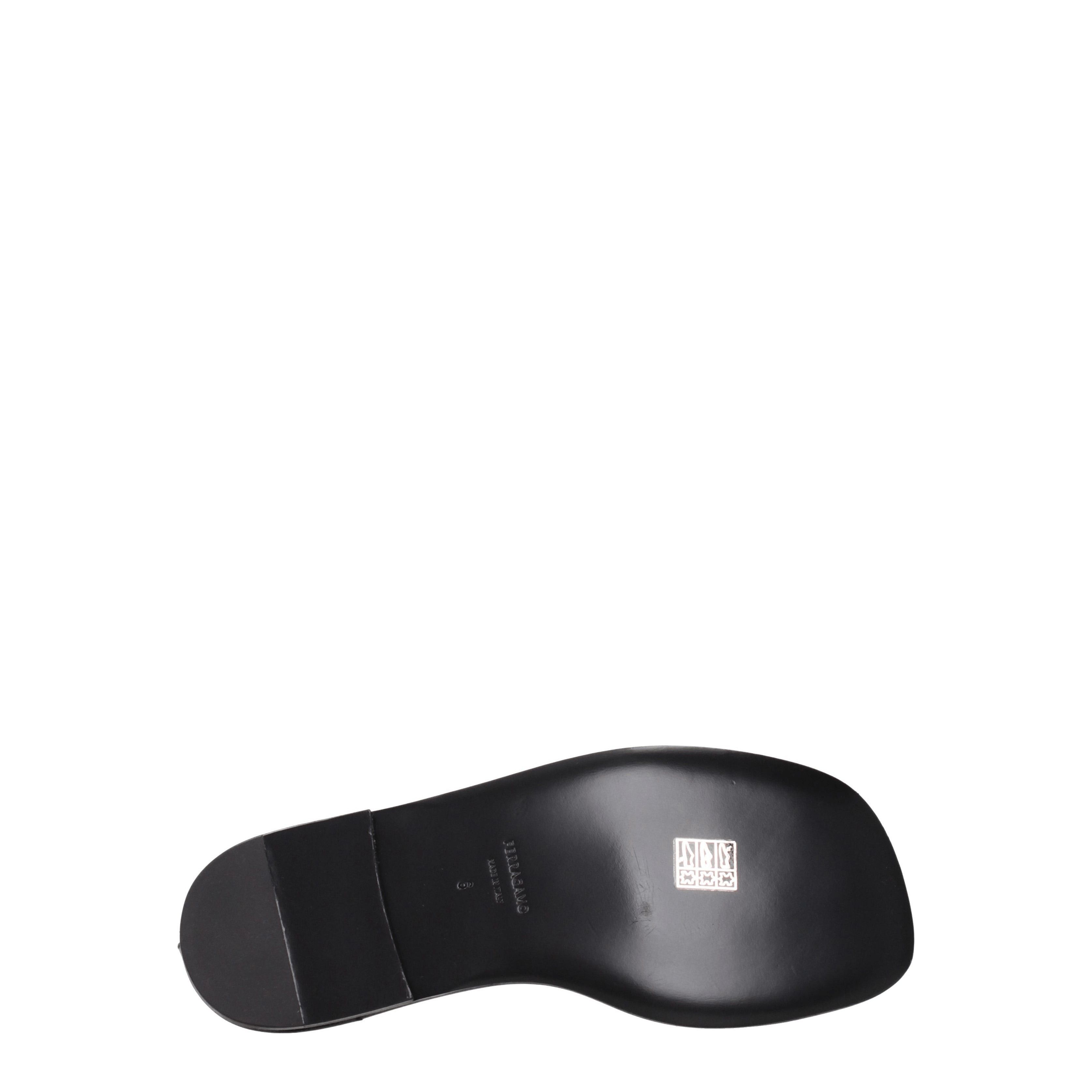 Flip Flops in Leather