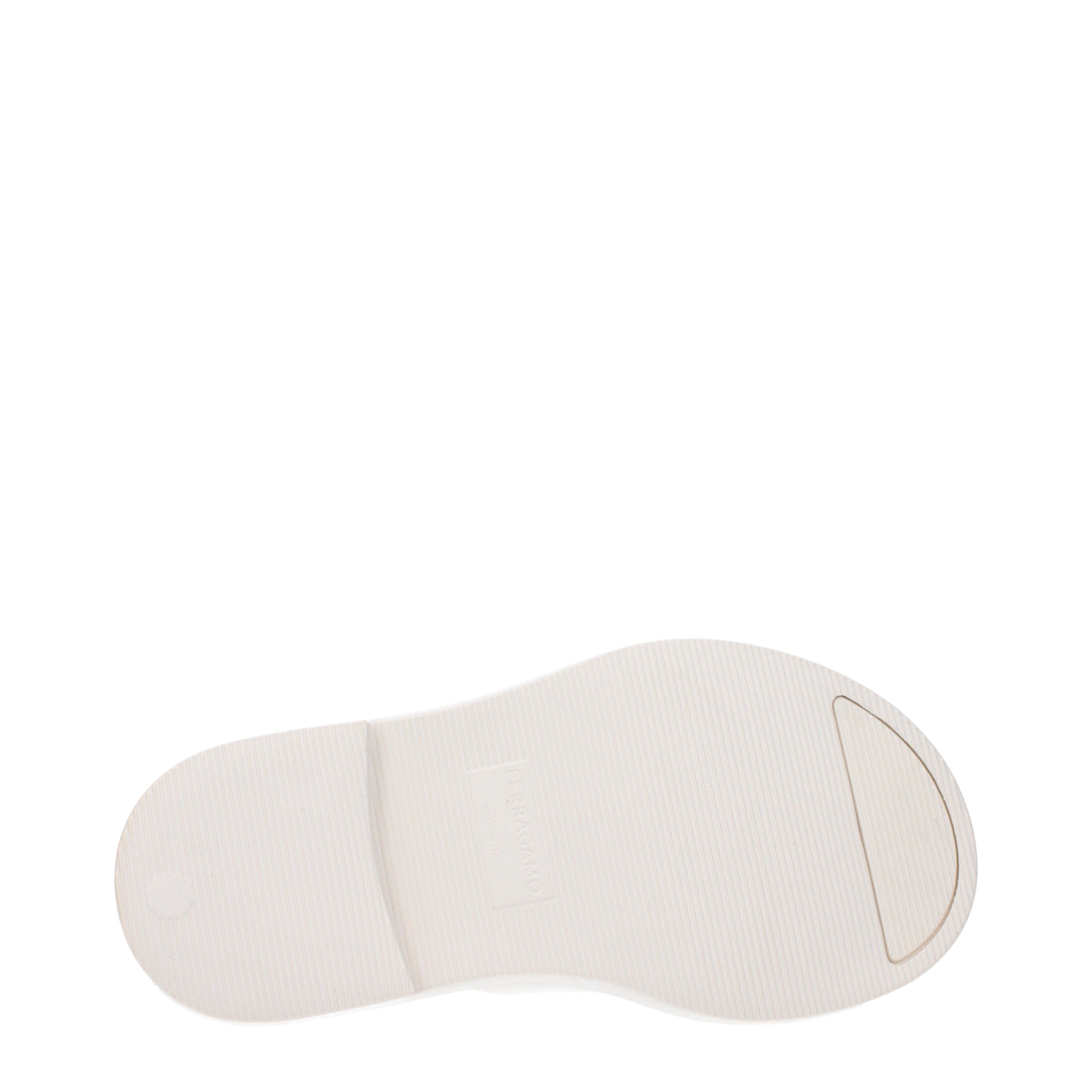 Salvatore Ferragamo Sandals & Slippers in Rubber Size US 5 / IT 35 - 5 Thumbnail