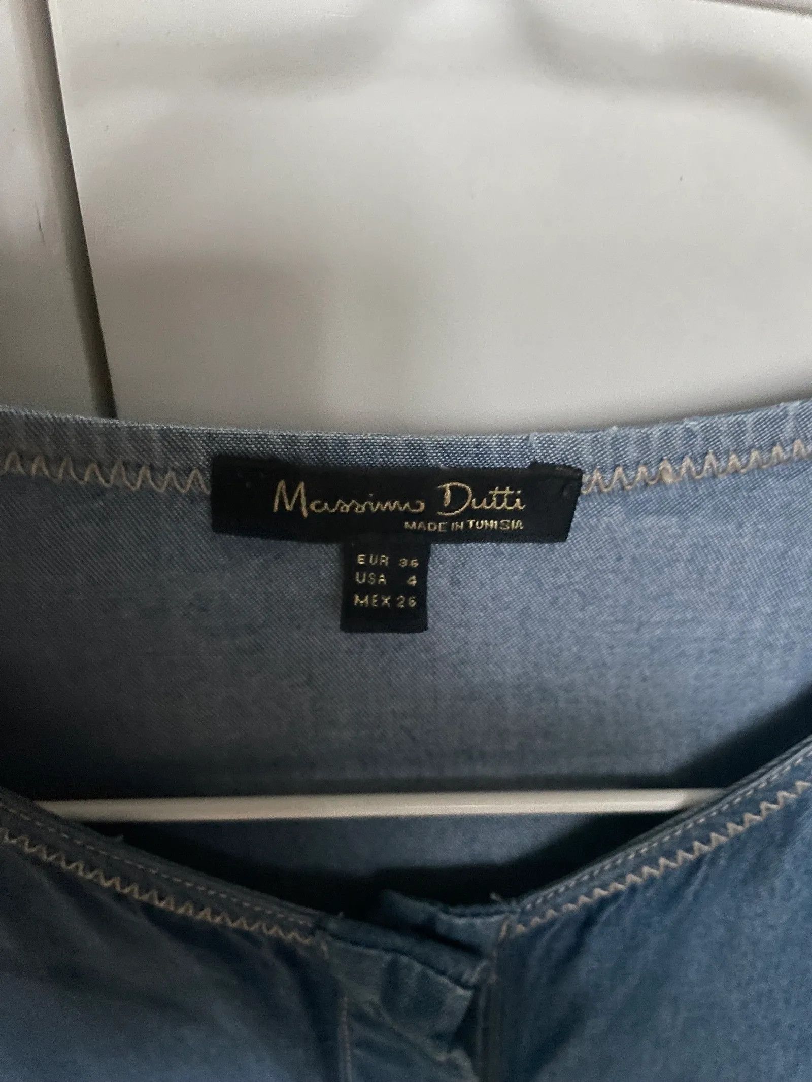 Massimo Dutti Massimo Dutti Blouse Size XS / US 0-2 / IT 36-38 - 2 Thumbnail