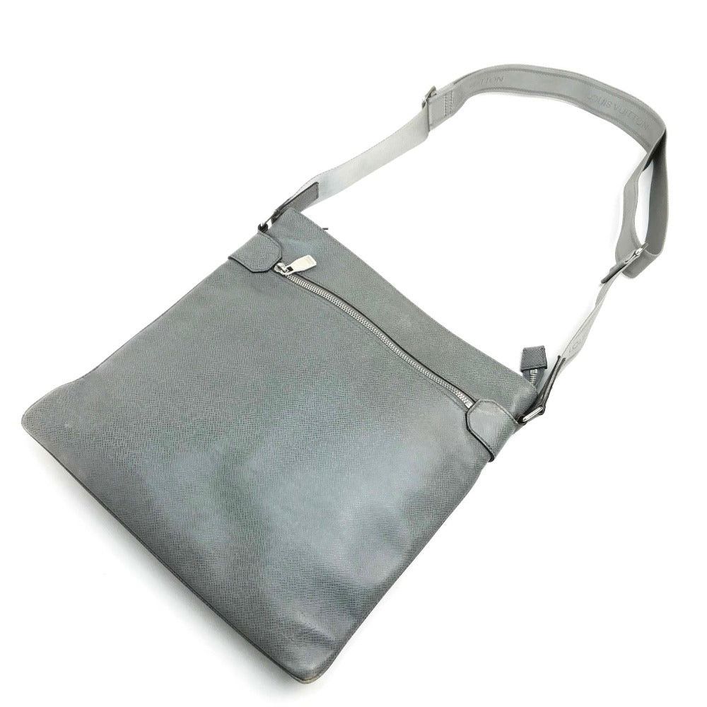 Louis Vuitton Louis Vuitton M32630 Diagonal Hanging (E.G. Of A Rocket) Shawl Sasha. Taiga Shoulder Bag Size ONE SIZE - 5 Thumbnail