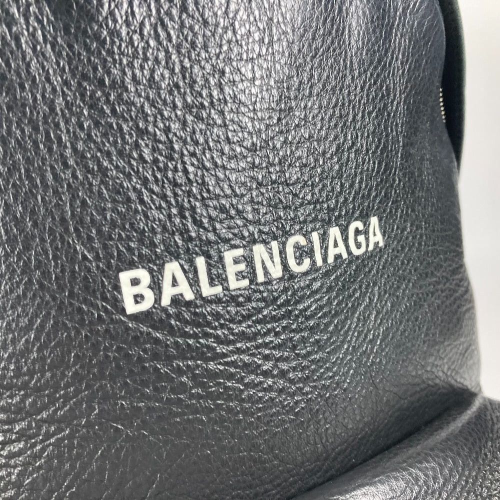 Balenciaga Balenciaga 552379 Everyday Logo Briefcase Backpack Rucksack Leather Men Size ONE SIZE - 8 Thumbnail