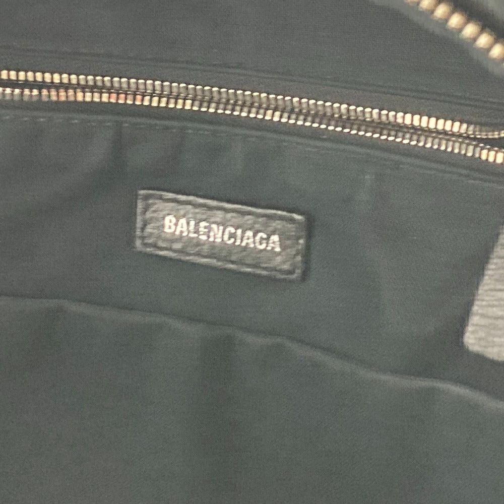 Balenciaga Balenciaga 552379 Everyday Logo Briefcase Backpack Rucksack Leather Men Size ONE SIZE - 12 Thumbnail