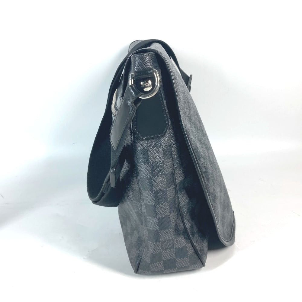 Louis Vuitton Louis Vuitton N58033 Damier Graphit Daniel Gm Briefcase Diagonal Hanging (E.G. Of A Rocket) Messenger Bag Shoulder Graphite Canvas Men Size ONE SIZE - 4 Thumbnail