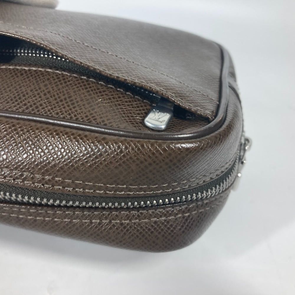 Louis Vuitton Louis Vuitton M30818 Taiga Yak Tail Hair With Straps Clutch Bag Zippered Carrying Case Leather Men Size ONE SIZE - 11 Thumbnail