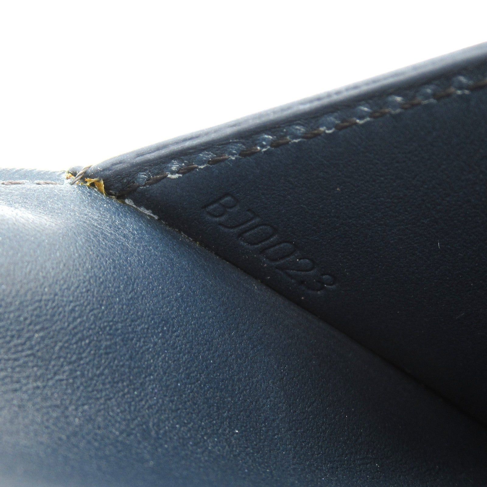Louis Vuitton Louis Vuitton Ludlow Coin Purse Leather Monogram Matte Navy Size ONE SIZE - 8 Thumbnail