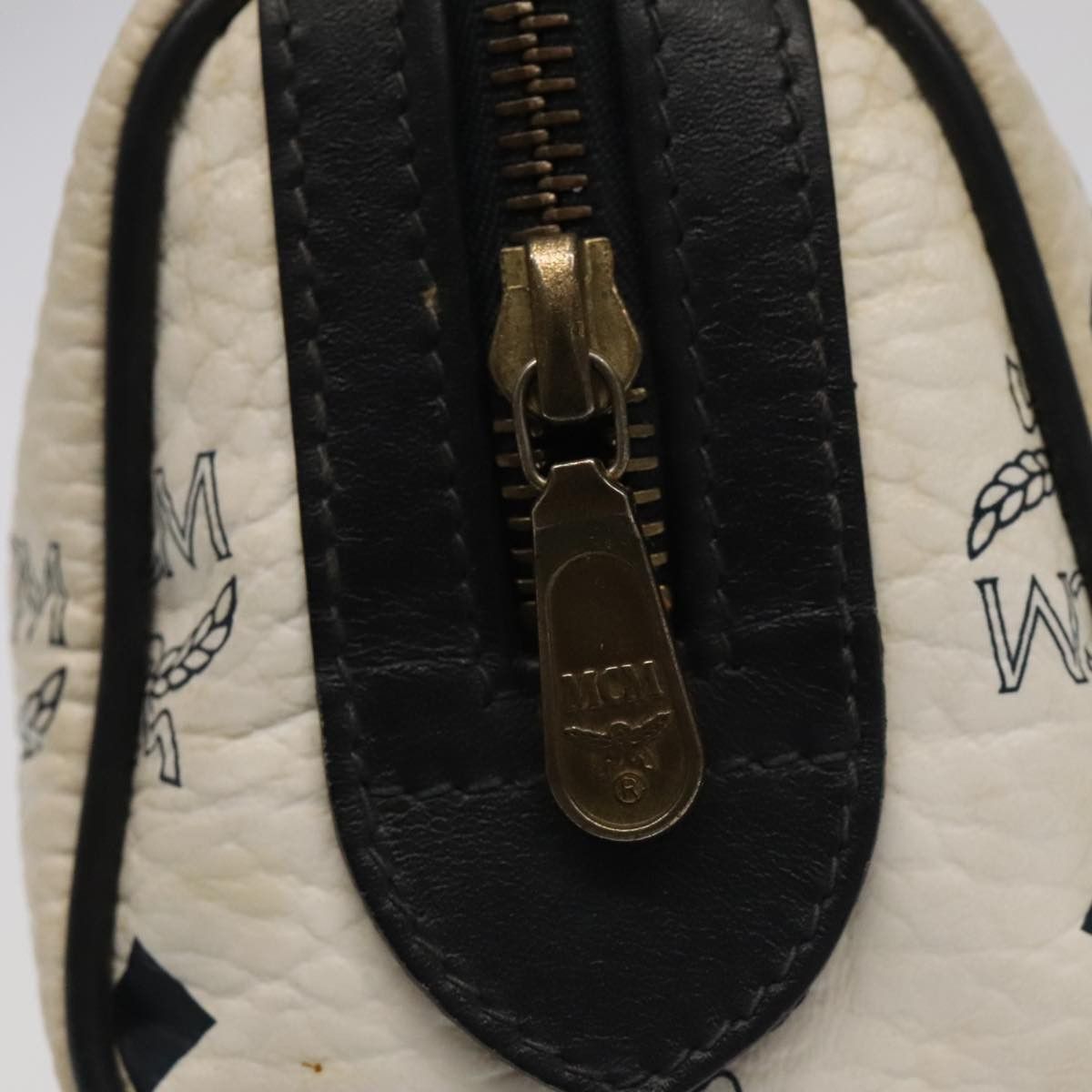 MCM Visetos White Canvas Handbag (Pre-Owned) Size ONE SIZE - 15 Thumbnail