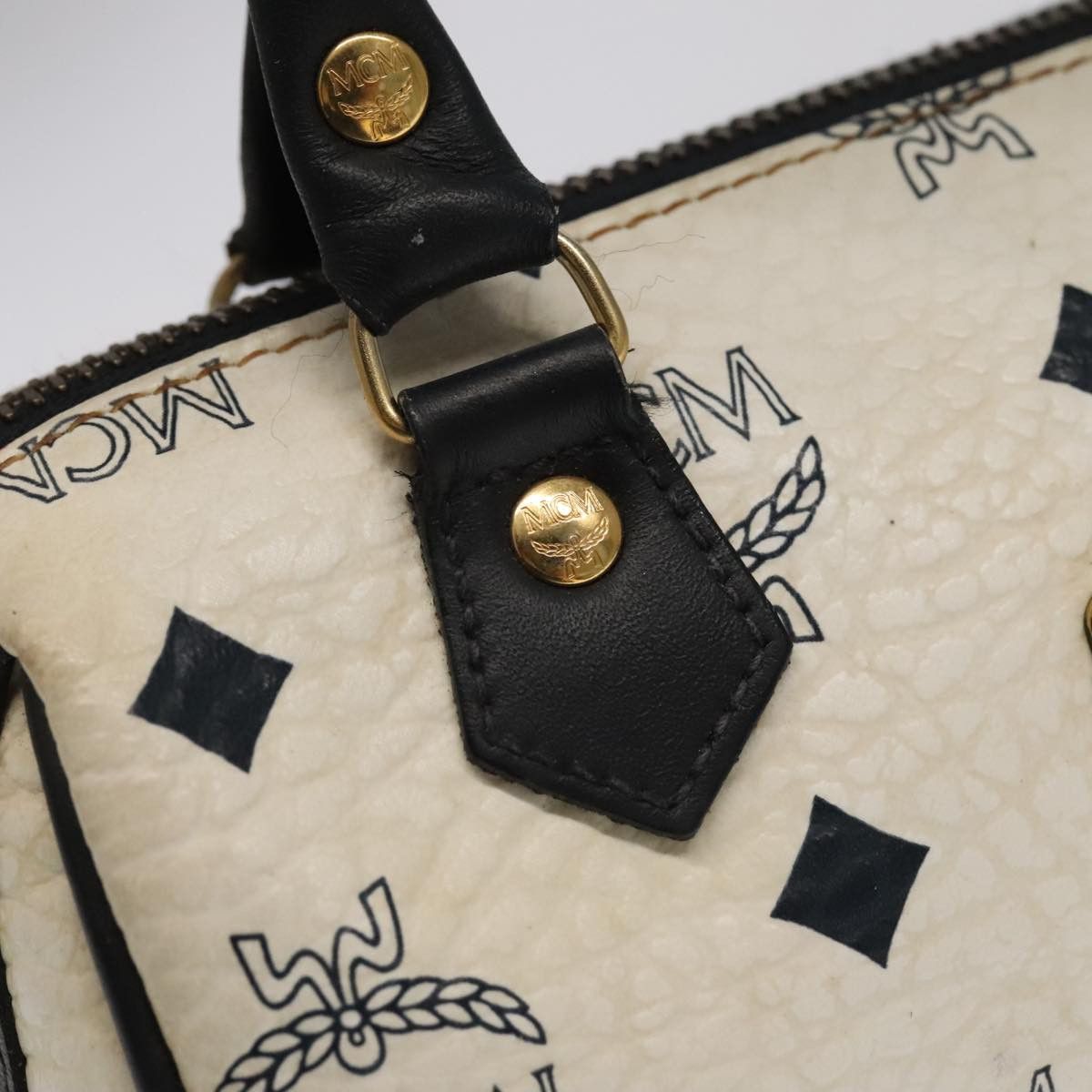 MCM Visetos White Canvas Handbag (Pre-Owned) Size ONE SIZE - 14 Thumbnail
