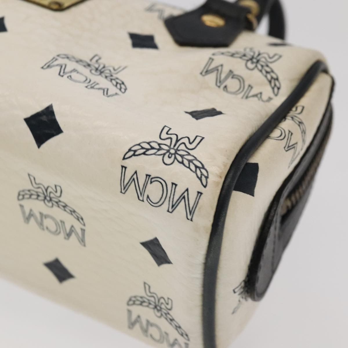 MCM Visetos White Canvas Handbag (Pre-Owned) Size ONE SIZE - 10 Thumbnail