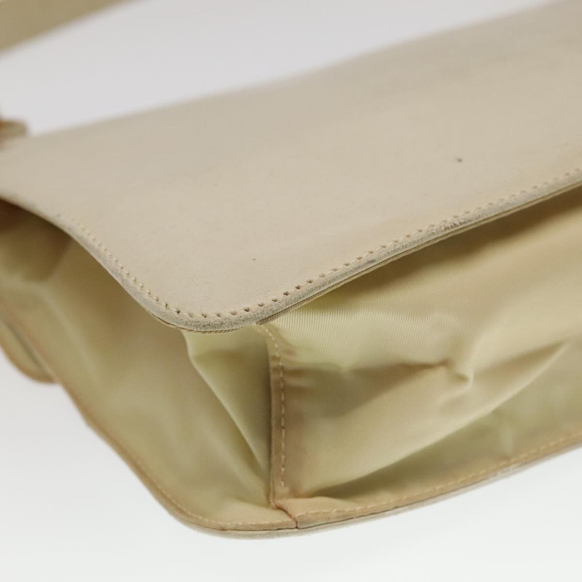Prada Beige Leather Shoulder Bag (Pre-Owned) Size ONE SIZE - 12 Thumbnail