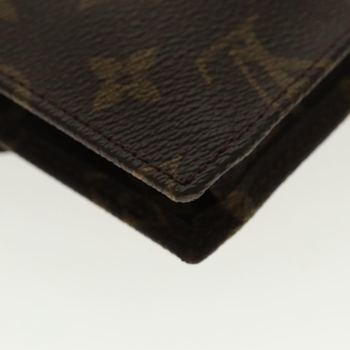 Louis Vuitton Rabat Brown Canvas Clutch Bag (Pre-Owned) Size ONE SIZE - 9 Thumbnail