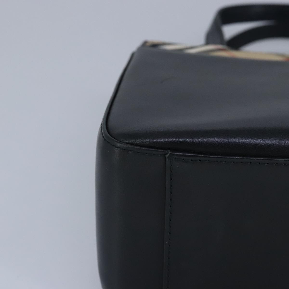 Burberry Nova Check Black Leather Handbag (Pre-Owned) Size ONE SIZE - 15 Thumbnail