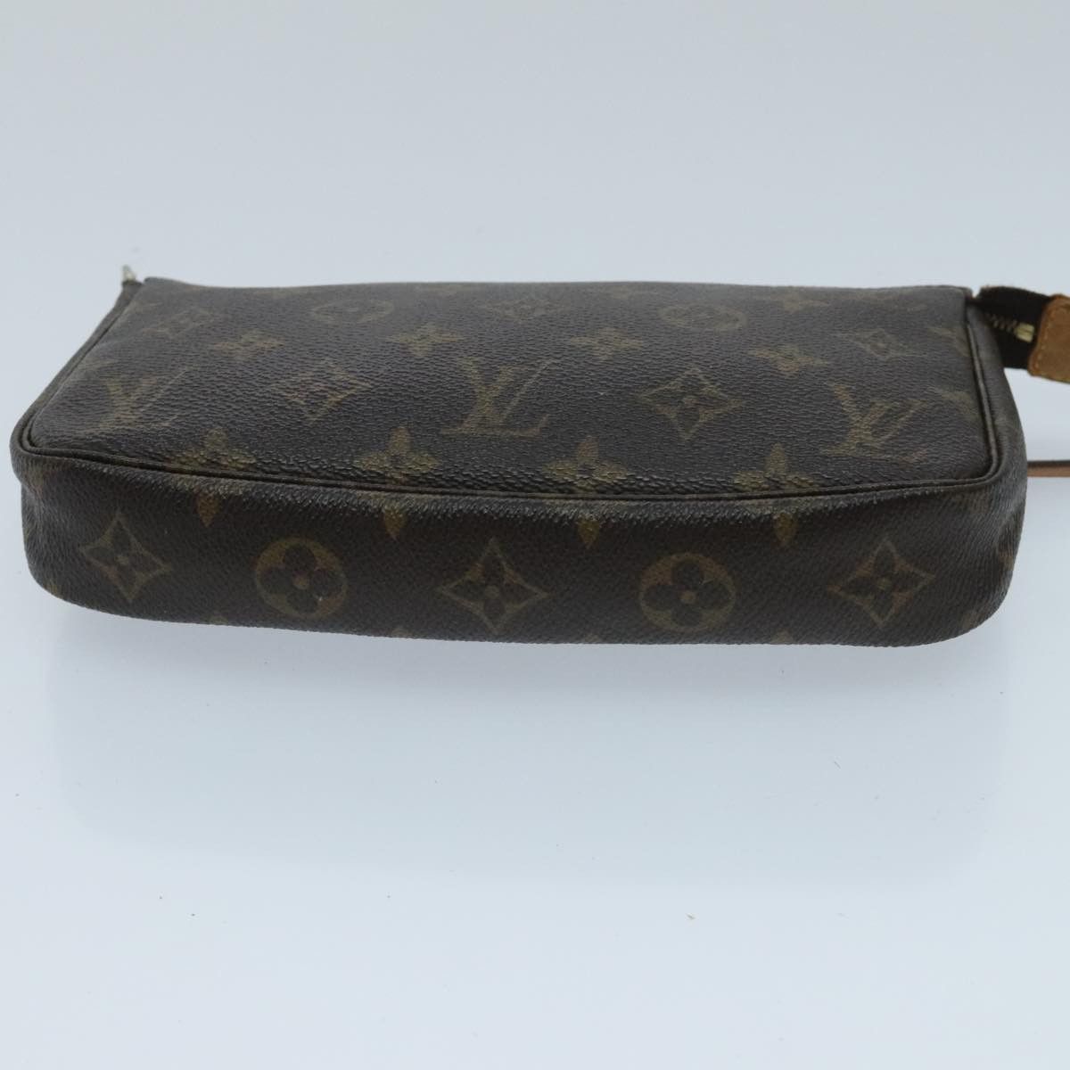 Louis Vuitton Pochette Accessoire Brown Canvas Clutch Bag (Pre-Owned) Size ONE SIZE - 19 Thumbnail