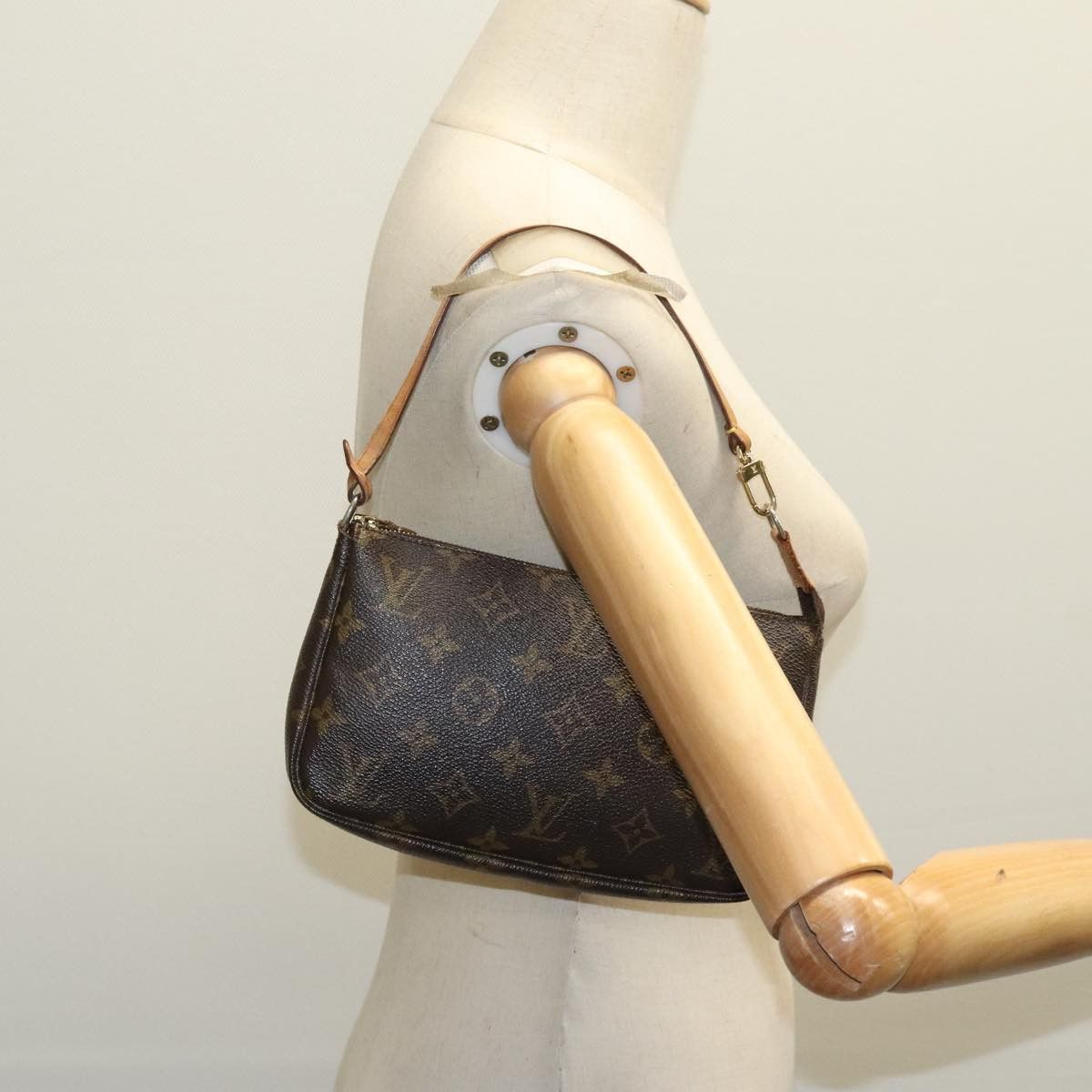 Louis Vuitton Pochette Accessoire Brown Canvas Clutch Bag (Pre-Owned) Size ONE SIZE - 15 Thumbnail