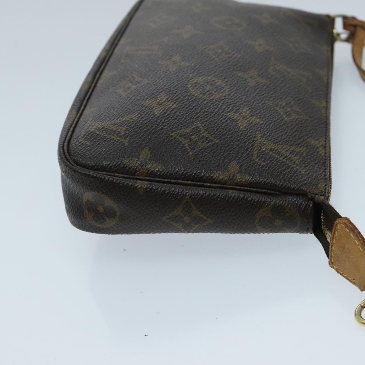 Louis Vuitton Pochette Accessoire Brown Canvas Clutch Bag (Pre-Owned) Size ONE SIZE - 3 Thumbnail