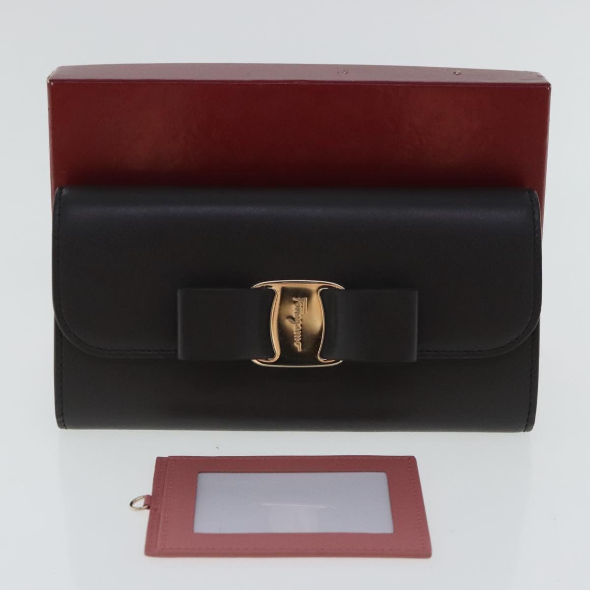 Salvatore Ferragamo Vara Black Leather Wallet (Pre-Owned) Size ONE SIZE - 16 Thumbnail
