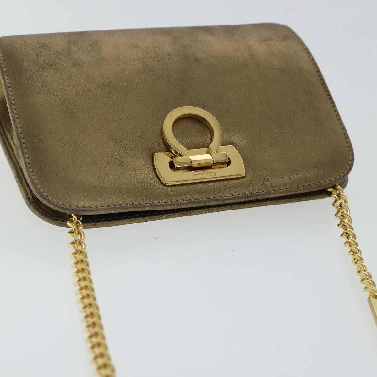 Salvatore Ferragamo Gancini Gold Leather Shoulder Bag (Pre-Owned) Size ONE SIZE - 8 Thumbnail
