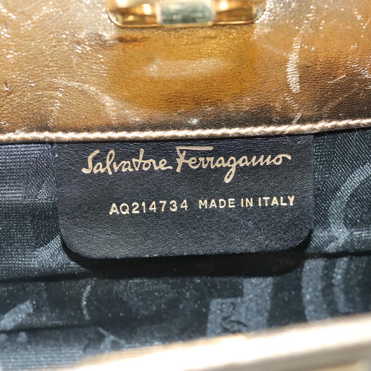 Salvatore Ferragamo Gancini Gold Leather Shoulder Bag (Pre-Owned) Size ONE SIZE - 10 Thumbnail