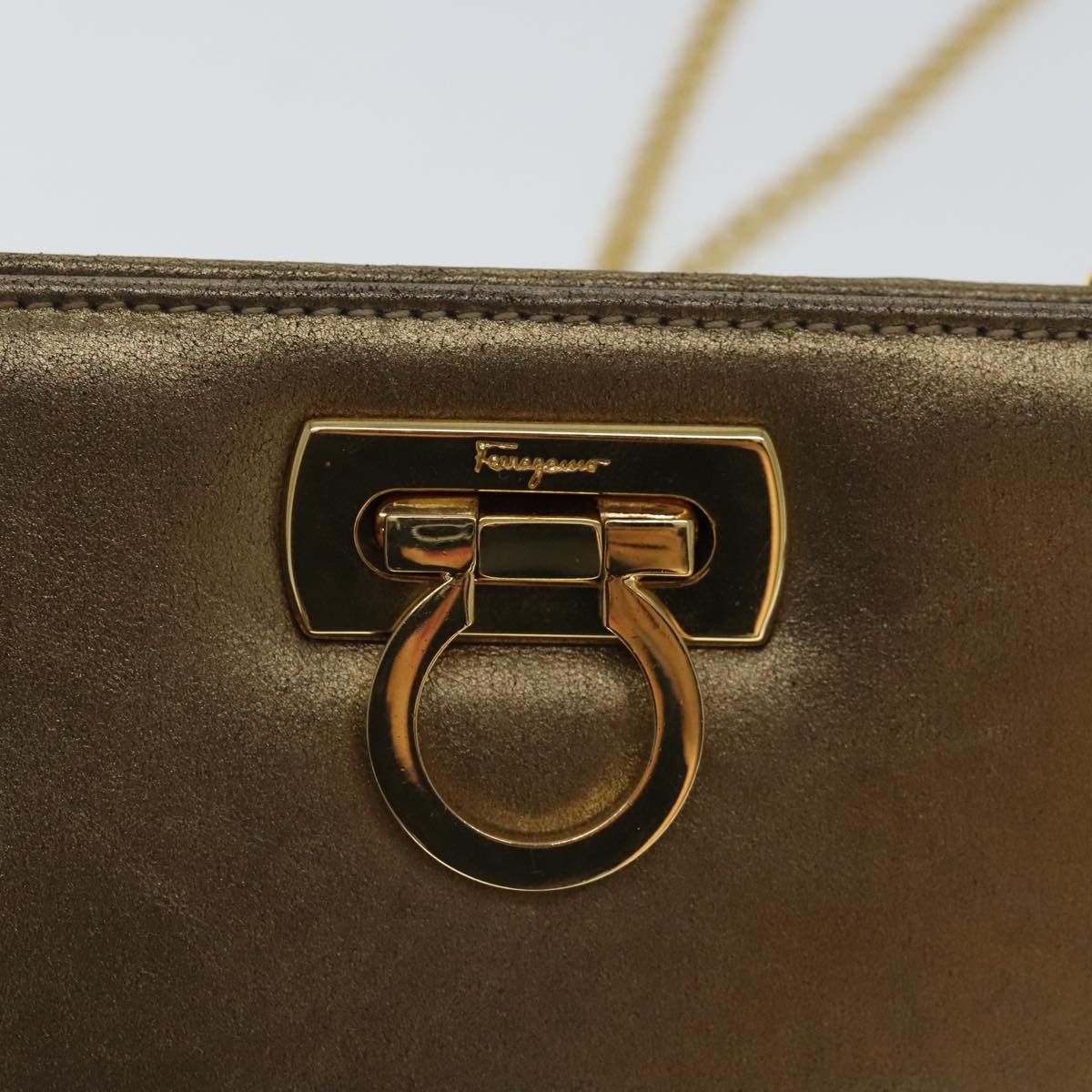 Salvatore Ferragamo Gancini Gold Leather Shoulder Bag (Pre-Owned) Size ONE SIZE - 7 Thumbnail