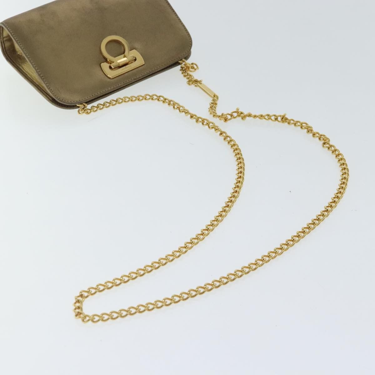 Salvatore Ferragamo Gancini Gold Leather Shoulder Bag (Pre-Owned) Size ONE SIZE - 4 Thumbnail