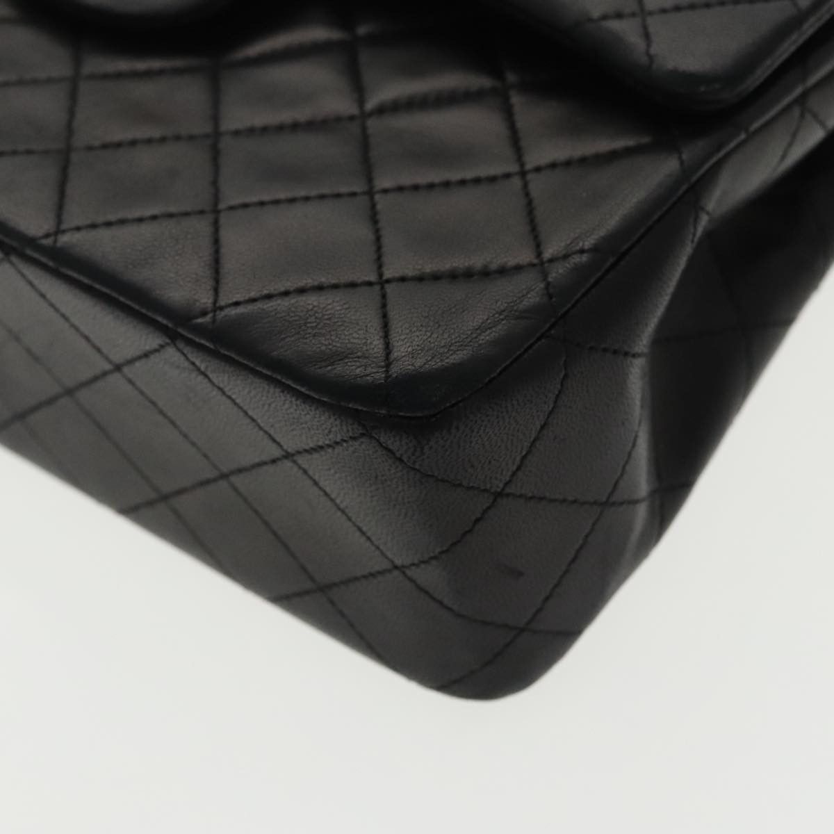 Chanel Timeless Black Leather Shoulder Bag (Pre-Owned) Size ONE SIZE - 17 Thumbnail