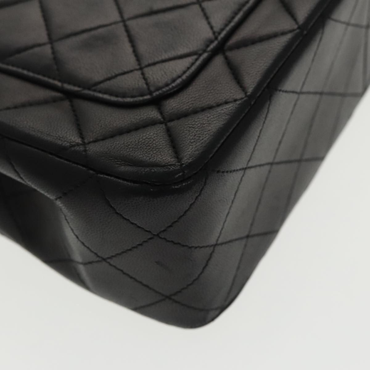 Chanel Timeless Black Leather Shoulder Bag (Pre-Owned) Size ONE SIZE - 18 Thumbnail