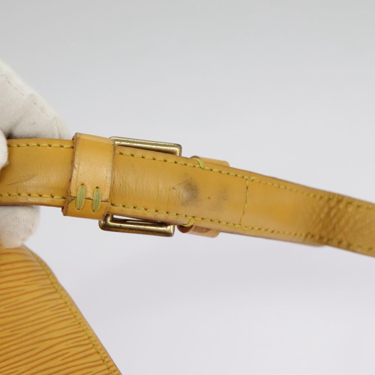 Louis Vuitton Gobelins Yellow Leather Backpack Bag (Pre-Owned) Size ONE SIZE - 19 Thumbnail
