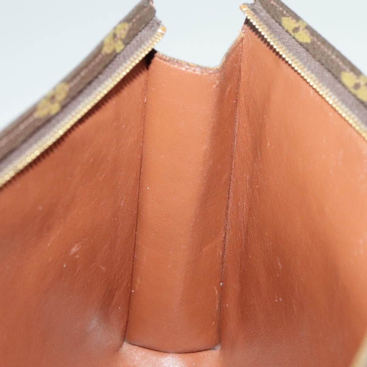 Louis Vuitton Poche Toilette Brown Canvas Clutch Bag (Pre-Owned) Size ONE SIZE - 18 Thumbnail