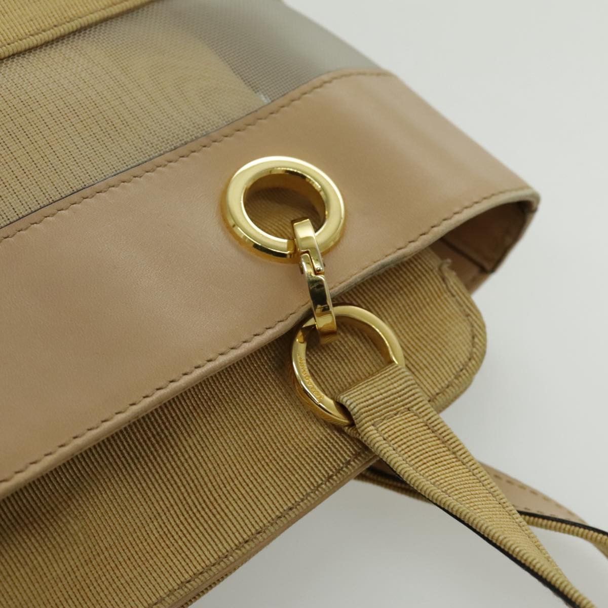 Salvatore Ferragamo Beige Leather Shoulder Bag (Pre-Owned) Size ONE SIZE - 18 Thumbnail