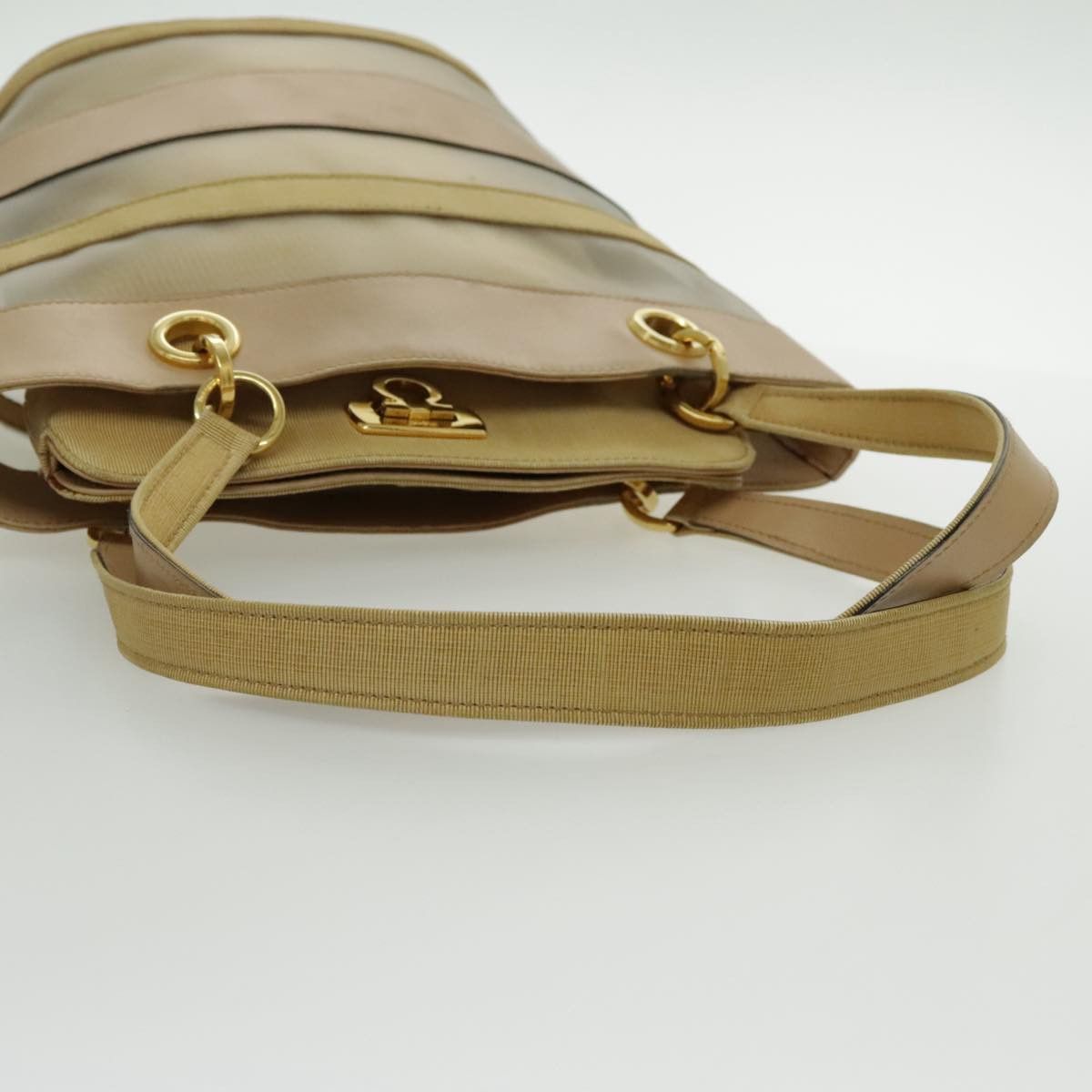 Salvatore Ferragamo Beige Leather Shoulder Bag (Pre-Owned) Size ONE SIZE - 5 Thumbnail