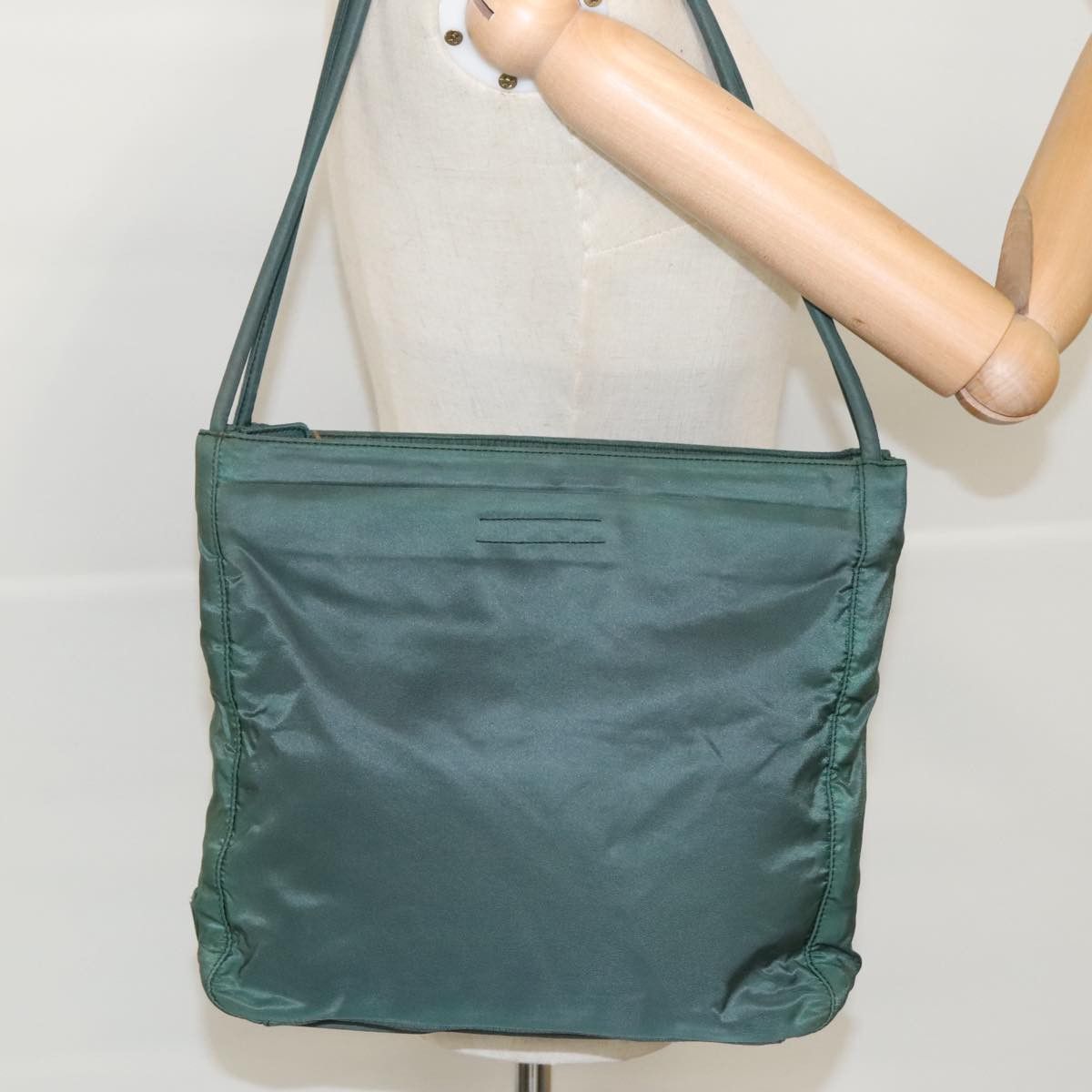 Prada Tessuto Green Synthetic Tote Bag (Pre-Owned) Size ONE SIZE - 11 Thumbnail