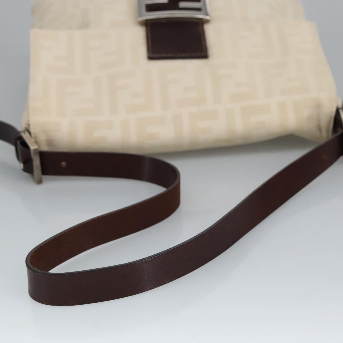 Fendi Zucchino Beige Canvas Shoulder Bag (Pre-Owned) Size ONE SIZE - 7 Thumbnail
