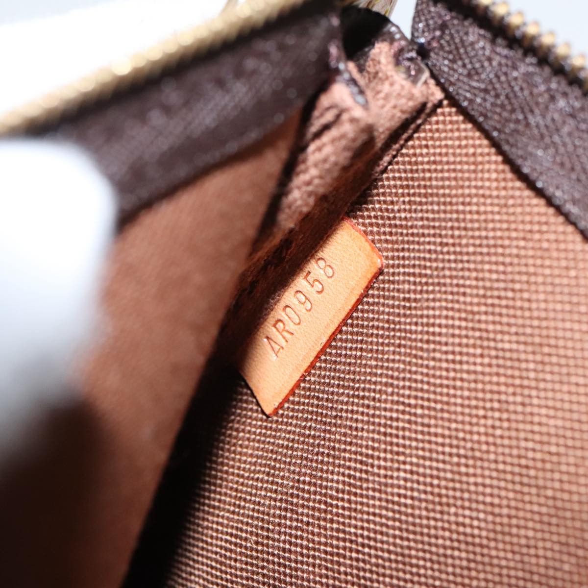 Louis Vuitton Pochette Accessoire Brown Canvas Clutch Bag (Pre-Owned) Size ONE SIZE - 15 Thumbnail